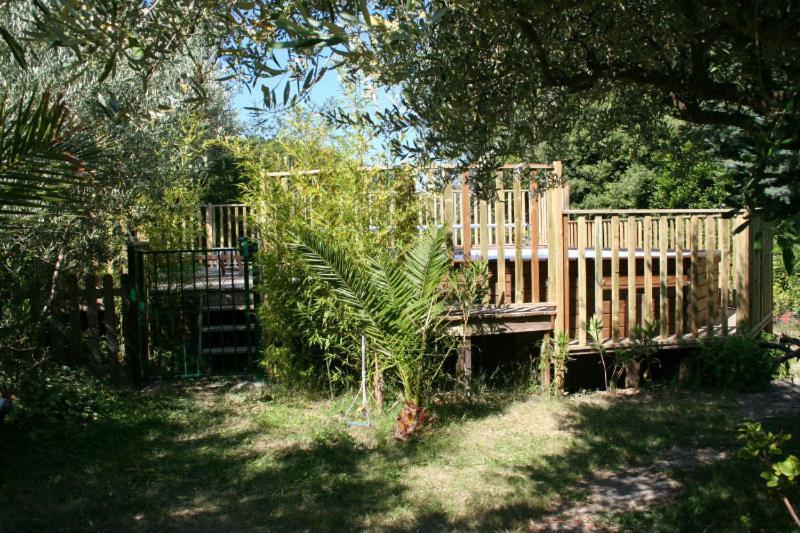 Gite Des Oliviers La Roque-sur-Ceze Ngoại thất bức ảnh